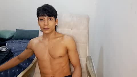 Snapshot of axel_rosse2 chatting on January 19, 2026, 8:40 am axel_rosse2 online show from January 19, 2026, 8:40 am