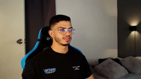 axel stein NEW ACCOUNT online show from January 30, 2025, 12:18 am