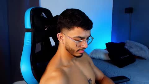 axel stein NEW ACCOUNT online show from March 8, 2025, 2:55 am