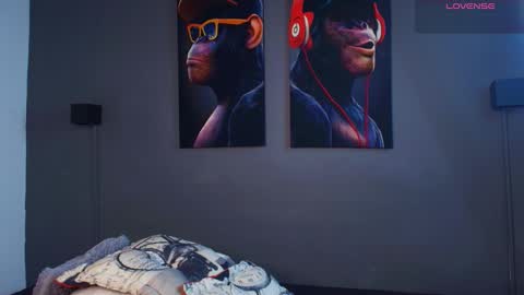 axel stein NEW ACCOUNT online show from September 16, 2025, 12:22 am