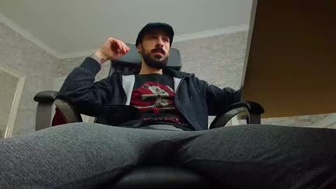 AxelColton online show from December 16, 2024, 6:32 am