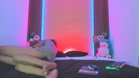 Snapshot of axelfox_ chatting on February 22, 2025, 4:40 am axelfox_ online show from February 22, 2025, 4:40 am