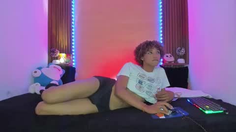 Snapshot of axelfox_ chatting on February 27, 2025, 1:16 am axelfox_ online show from February 27, 2025, 1:16 am