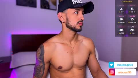 Snapshot of axelking13 chatting on October 23, 2025, 9:46 pm Axel King online show from October 23, 2025, 9:46 pm