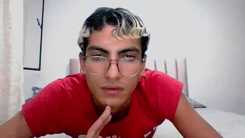 Axel  online show from December 11, 2024, 1:15 am