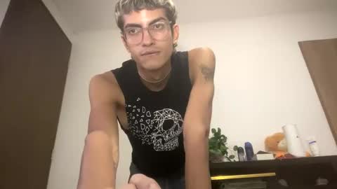 Axel  online show from January 6, 2025, 5:41 am