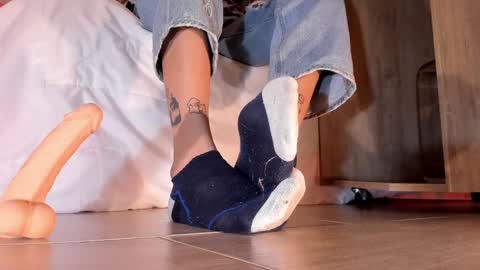 im your little femboy  ALEX   online show from December 29, 2024, 2:10 pm