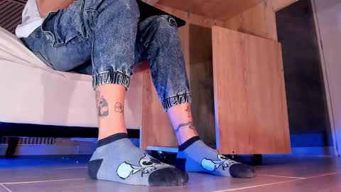 im your little femboy  ALEX   online show from January 24, 2025, 8:22 pm