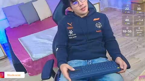 axelnoir_tay online show from May 23, 2026, 4:33 pm