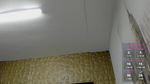 Axel Thompsom online show from September 17, 2025, 11:01 am