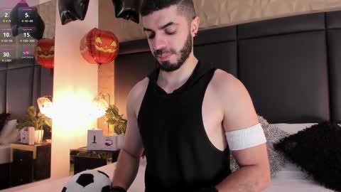 Axel Thompsom online show from October 15, 2025, 12:05 pm