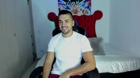 Axel online show from April 20, 2026, 10:29 am