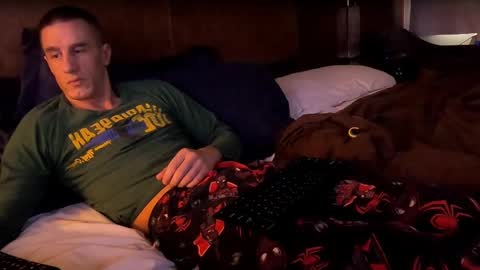 Axl online show from December 21, 2024, 7:49 pm