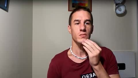 Axl online show from October 1, 2025, 2:50 am