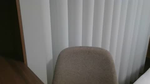 Snapshot of axuepetitt chatting on April 4, 2026, 11:57 pm axue online show from April 4, 2026, 11:57 pm