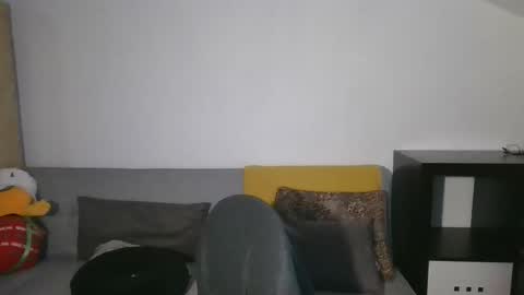 Snapshot of axuepetitt chatting on April 25, 2026, 8:06 pm axue online show from April 25, 2026, 8:06 pm