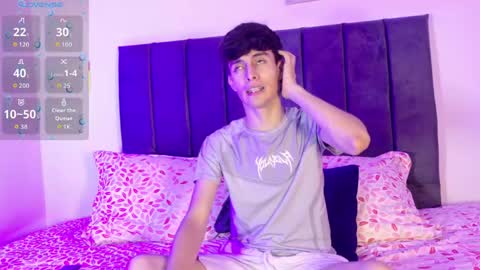Axxxel  online show from May 25, 2026, 2:39 am