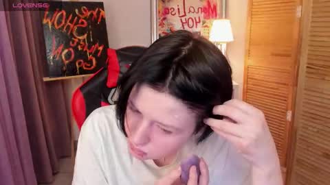 Snapshot of ayakskalermons chatting on November 5, 2025, 8:14 am ayaks online show from November 5, 2025, 8:14 am