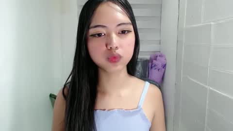 Snapshot of ayalvrs18 chatting on December 20, 2024, 9:11 am ayalvrs18 online show from December 20, 2024, 9:11 am