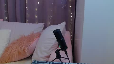 Snapshot of ayannajoyy chatting on February 27, 2025, 8:42 pm Ayanna online show from February 27, 2025, 8:42 pm