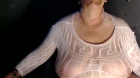 Snapshot of ayantipondz69 chatting on October 25, 2025, 1:24 am ayantipondz69 online show from October 25, 2025, 1:24 am
