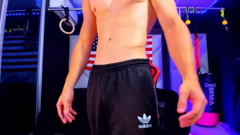 Snapshot of aydenmillerdom chatting on February 13, 2025, 2:20 pm Ayden Miller online show from February 13, 2025, 2:20 pm