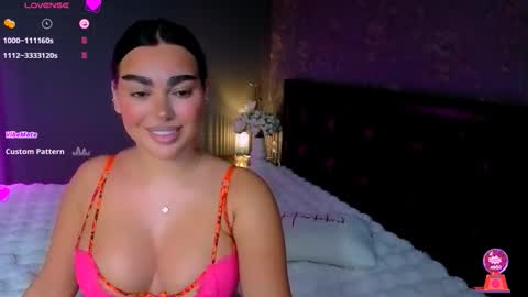 Snapshot of ayla_demir chatting on November 15, 2025, 10:59 pm Ayla Demir online show from November 15, 2025, 10:59 pm