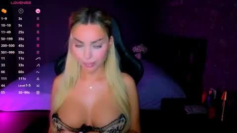  Ayla Demir  online show from July 28, 2026, 8:52 pm