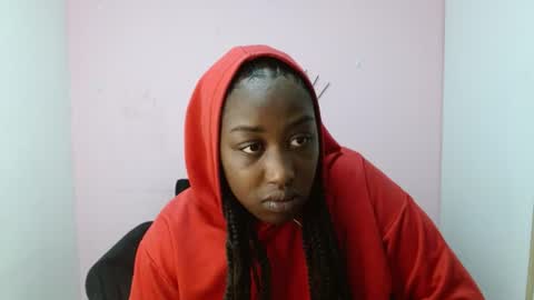 aylany_brunett online show from July 8, 2026, 12:20 pm