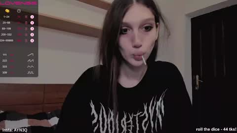 Snapshot of ayn3q chatting on December 15, 2024, 1:43 pm AYNEK fansly online show from December 15, 2024, 1:43 pm