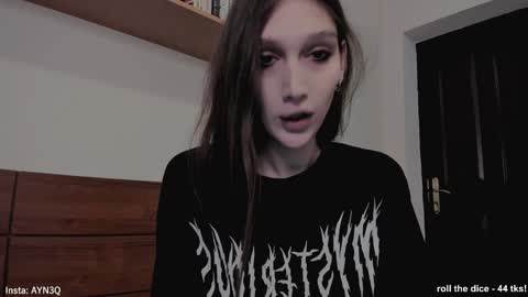 Snapshot of ayn3q chatting on January 19, 2025, 2:47 am AYNEK fansly online show from January 19, 2025, 2:47 am