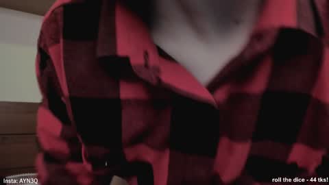 Snapshot of ayn3q chatting on January 28, 2025, 10:45 pm AYNEK fansly online show from January 28, 2025, 10:45 pm