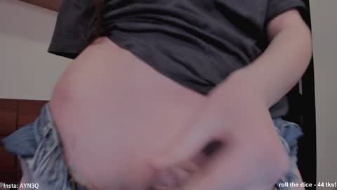 Snapshot of ayn3q chatting on January 31, 2025, 10:21 pm AYNEK fansly online show from January 31, 2025, 10:21 pm