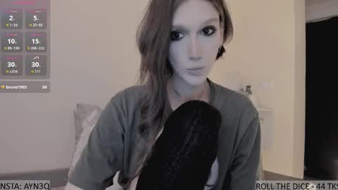 Snapshot of ayn3q chatting on October 27, 2025, 1:20 am AYNEK fansly online show from October 27, 2025, 1:20 am