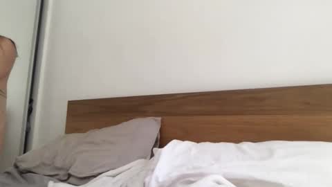 aysel_mv online show from February 5, 2026, 5:17 pm