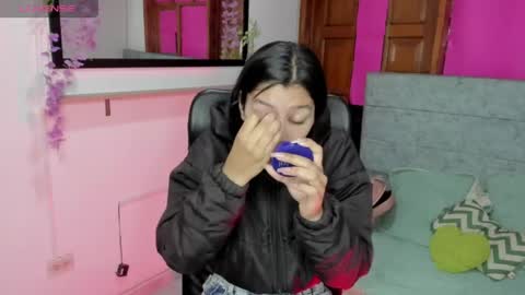 Aysha online show from June 5, 2026, 4:08 am