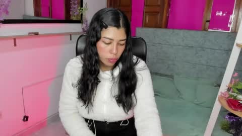Aysha online show from June 7, 2026, 4:16 am