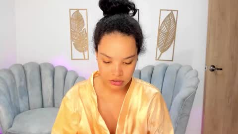 ayshel_cooperr online show from September 10, 2025, 3:06 am