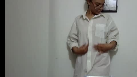 ayshel_cooperr online show from November 14, 2025, 12:31 am