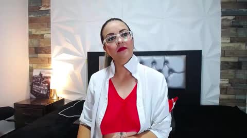 Azahara online show from February 22, 2025, 11:02 am