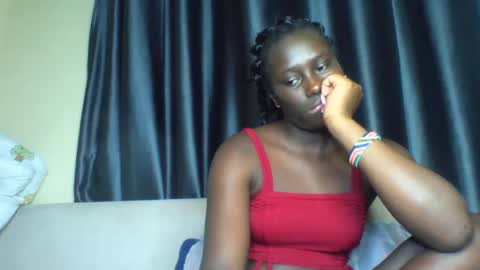Snapshot of azaelia_iris chatting on May 10, 2026, 6:35 pm azaelia_iris online show from May 10, 2026, 6:35 pm