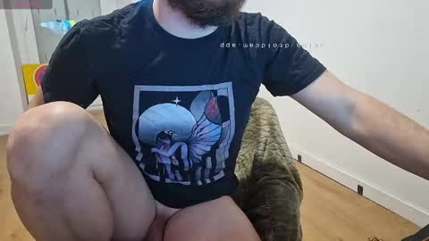 Snapshot of azagal22 chatting on January 6, 2025, 8:18 pm justin online show from January 6, 2025, 8:18 pm