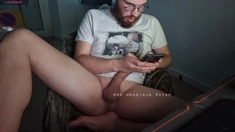 Snapshot of azagal22 chatting on January 8, 2025, 8:07 pm justin online show from January 8, 2025, 8:07 pm