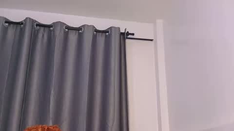 Snapshot of azalea46 chatting on April 7, 2026, 4:57 am Azalea online show from April 7, 2026, 4:57 am