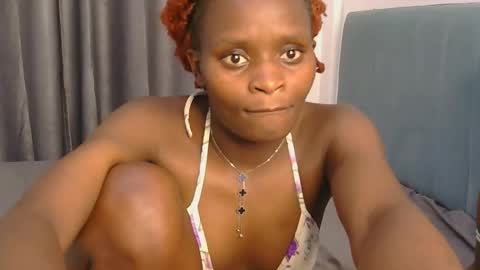 Snapshot of azalea46 chatting on April 11, 2026, 7:45 am Azalea online show from April 11, 2026, 7:45 am