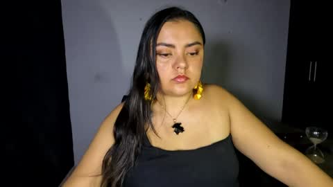 Goddess Azara online show from May 19, 2026, 6:47 pm