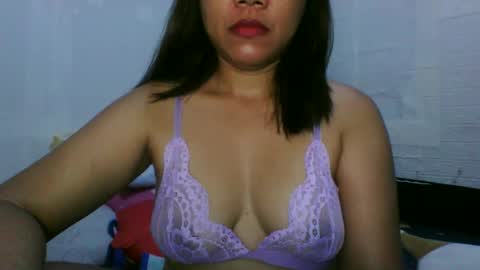 azelliya2018 online show from April 30, 2026, 5:58 am