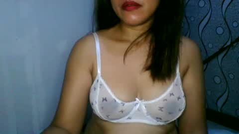 Snapshot of azelliya2018 chatting on July 5, 2026, 9:38 am azelliya2018 online show from July 5, 2026, 9:38 am
