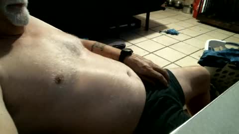 azjohnny online show from July 20, 2026, 5:11 am