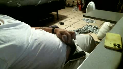 azjohnny online show from July 30, 2026, 2:54 am